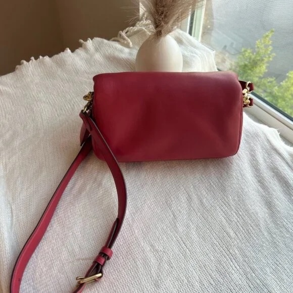 COACH Pillow Tabby 26 Shoulder Bag - Picture 2 of 10